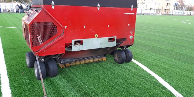 Футбольные поля с покрытием из искусственной травы