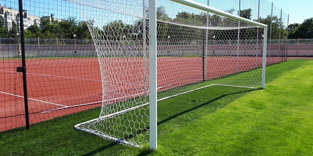 Строительство футбольных полей